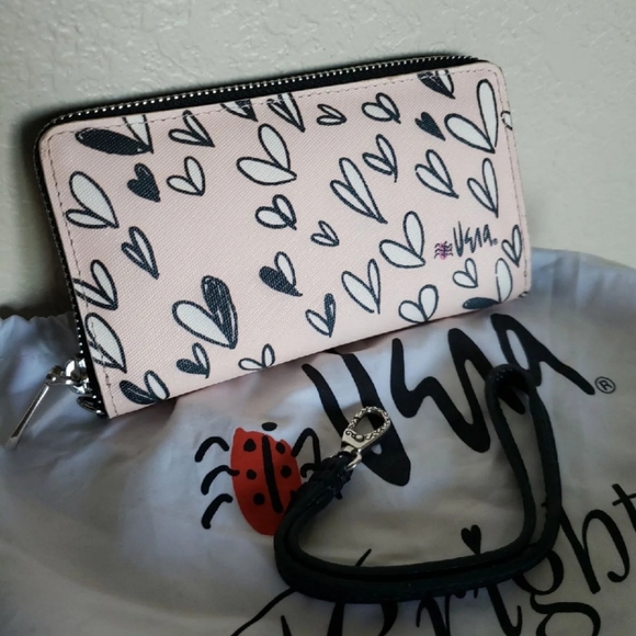 SOLD Brighton Vera Pale Pink w/ Hearts Tech Wallet - Picture 4 of 6